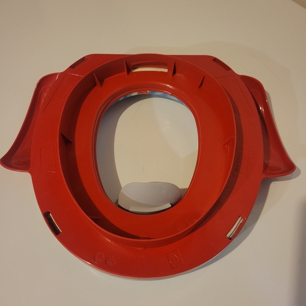 Paw Patrol Kids Toilet Seat with Handles And Splash Guard - Picture 4 of 7